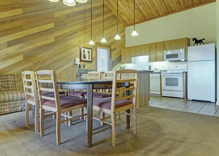 Seventh Mountain Resort