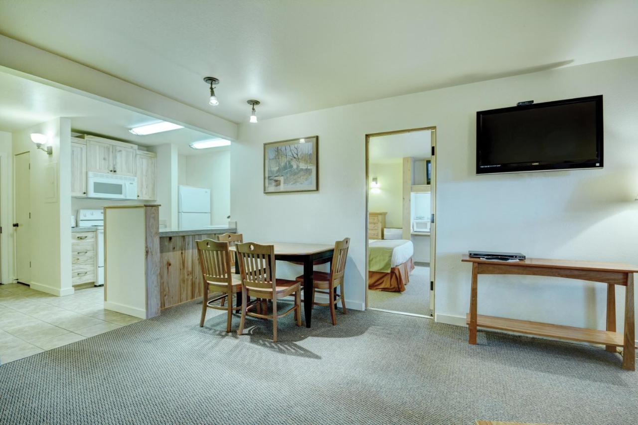 Seventh Mountain Resort Deschutes River Woods