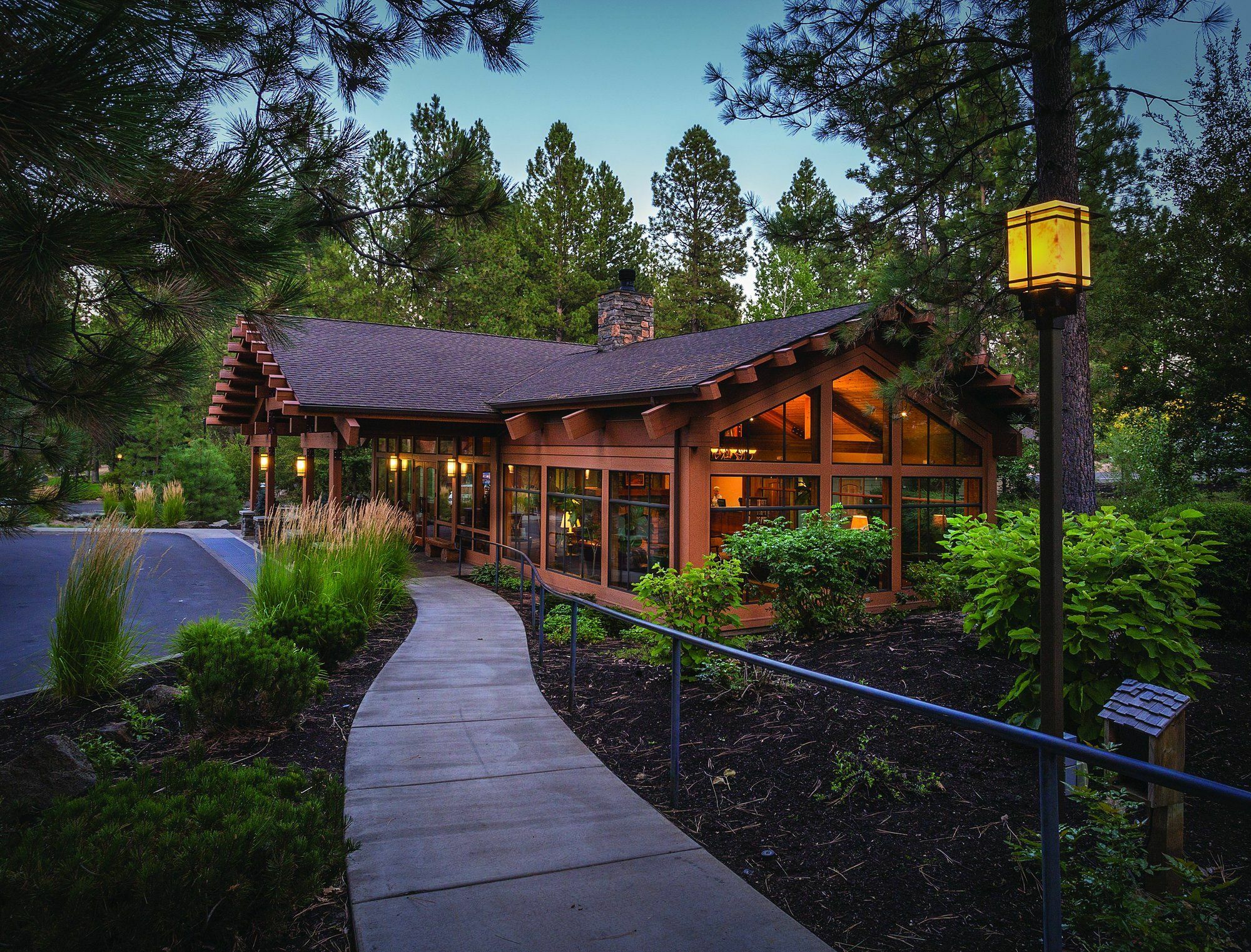 Seventh Mountain 3* Deschutes River Woods